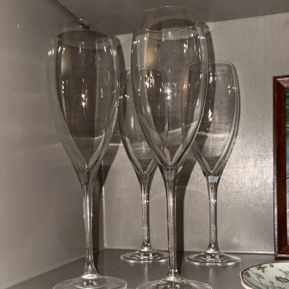 Dom Pérignon Champagne Clear Crystal Flutes - Set of 4